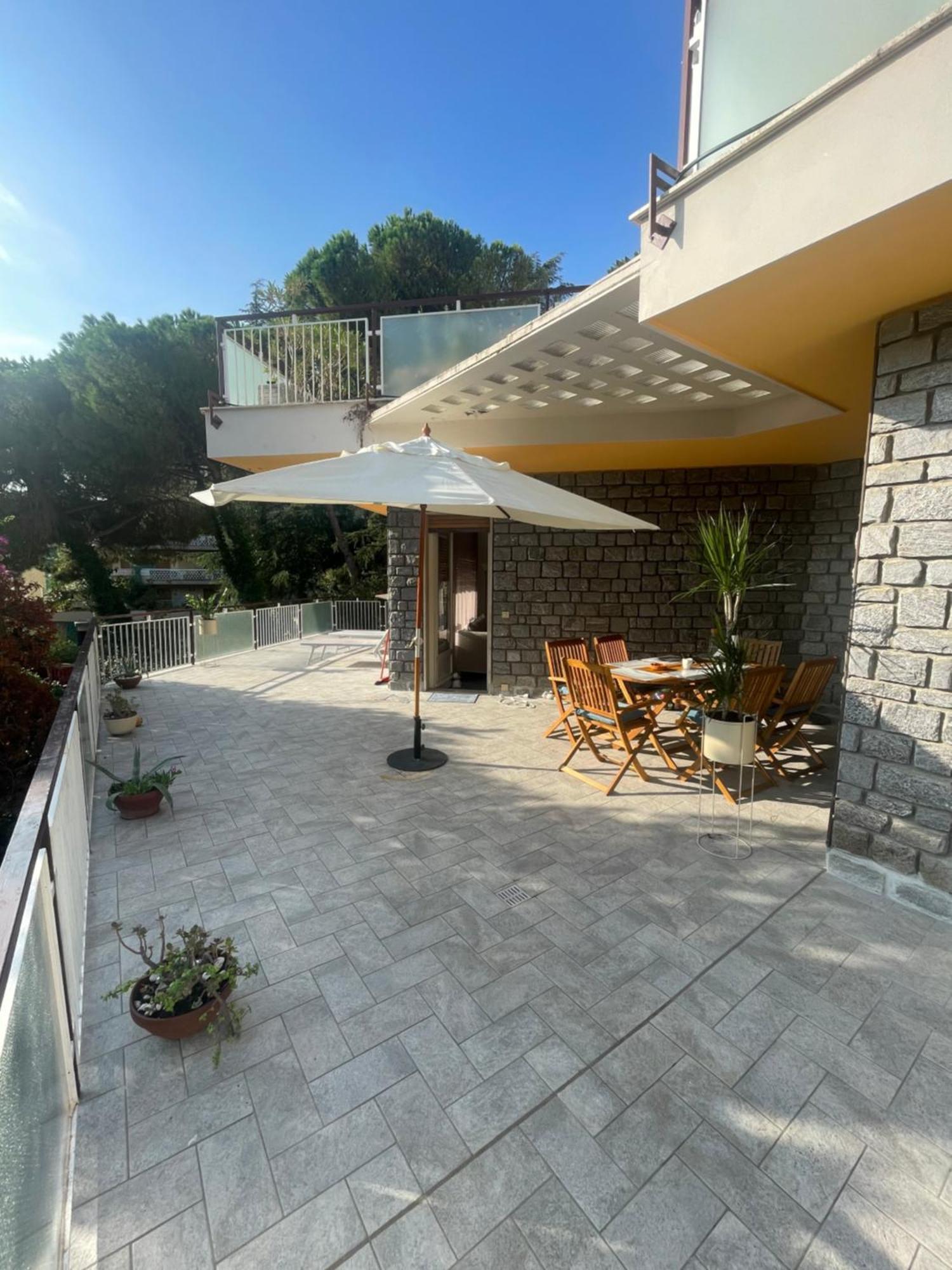 Apartment Water Lily Sanremo